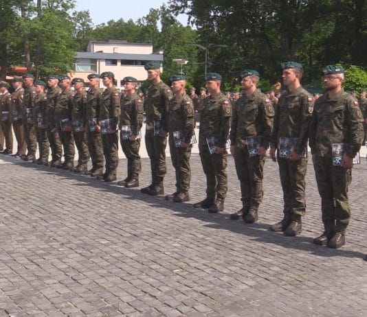 PIERWSZE ŚWIĘTO ARTYLERZYSTÓW – WYJĄTKOWA UROCZYSTOŚĆ W NOWEJ DĘBIE