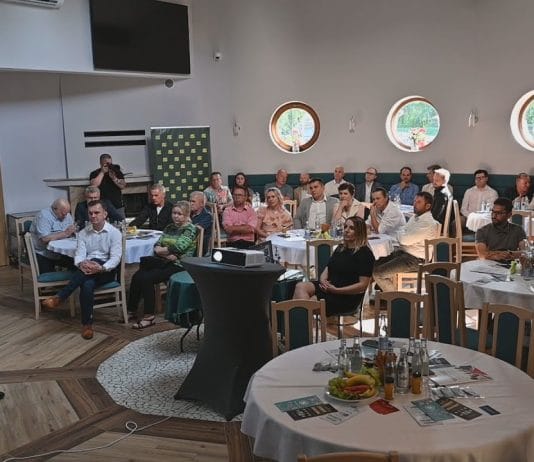 OSTATNI RAZ PRZED WAKACJAMI – SPOTKANIE BIZNESOWE NAD JEZIOREM TARNOBRZESKIM