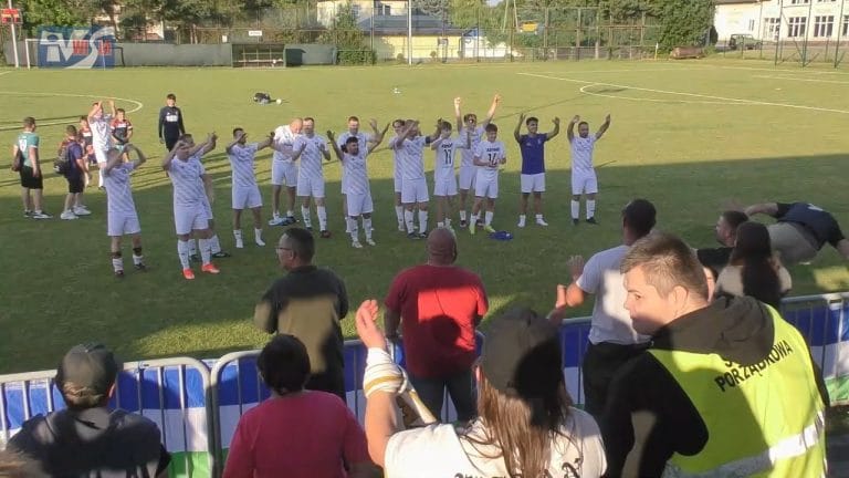 GMINNE DERBY NA ZAKOŃCZENIE SEZONU – WISAN SKOPANIE POKONAŁ STRZELCA DĄBROWICA