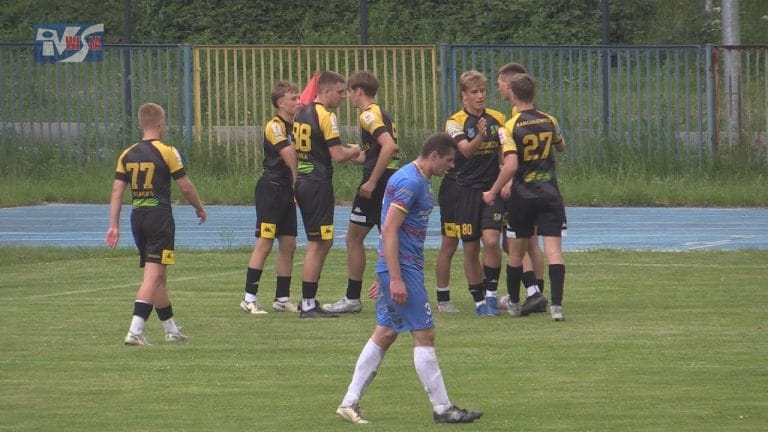 WYRÓWNANE STARCIE W NOWEJ DĘBIE – STAL PRZEGRAŁA Z REZERWAMI SIARKI TARNOBRZEG
