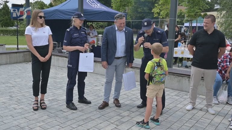 STAWIAJĄ NA BEZPIECZNY WYPOCZYNEK – PIKNIK EDUKACYJNY W GORZYCACH