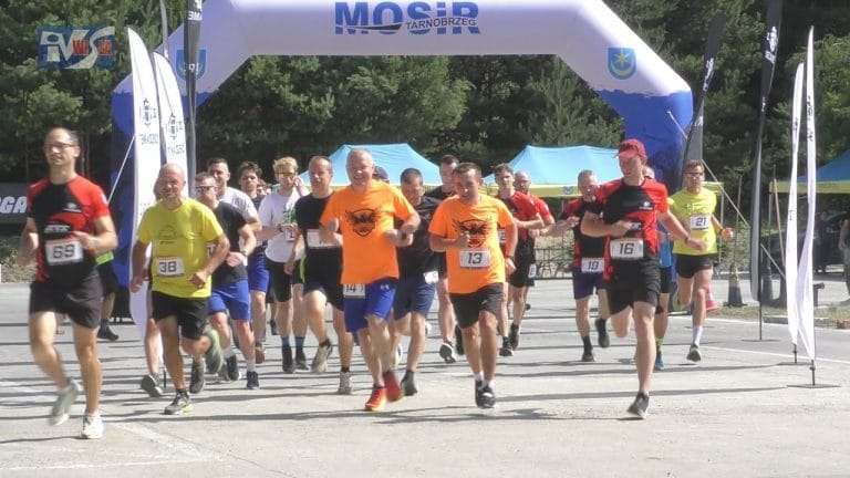BIEGALI I STRZELALI – PREMIEROWA EDYCJA LETNIEGO BIATHLONU TARNOBRZESKIEGO