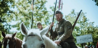 60. MARSZ SZLAKIEM I KOMPANII KADROWEJ ZAKOŃCZONY – TERYTORIALSI Z SUKCESAMI W KIELCACH 60. MARSZ SZLAKIEM I KOMPANII KADROWEJ (16)