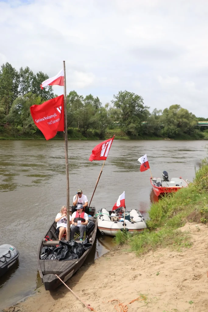 I Flis Sanem oraz Wisłą na obchody 81. Rocznicy wybuchu Powstania Warszawskiego (17)