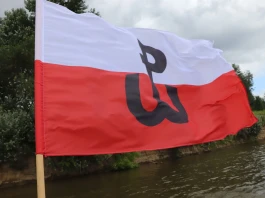 I Flis Sanem oraz Wisłą na obchody 81. Rocznicy wybuchu Powstania Warszawskiego (5)