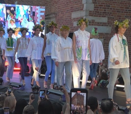 MODA ZAGOŚCIŁA NA STARÓWCE – SANDOMIERZ FASHION STREET 2025
