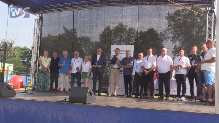 POD ZNAKIEM SPORTU I REKREACJI – WIELKIE ŚWIĘTOWANIE W ZAKRZOWIE