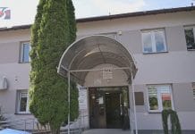 ZAMIESZANIE W GRĘBOWIE – JAKA BĘDZIE PRZYSZŁOŚĆ OŚRODKA ZDROWIA?