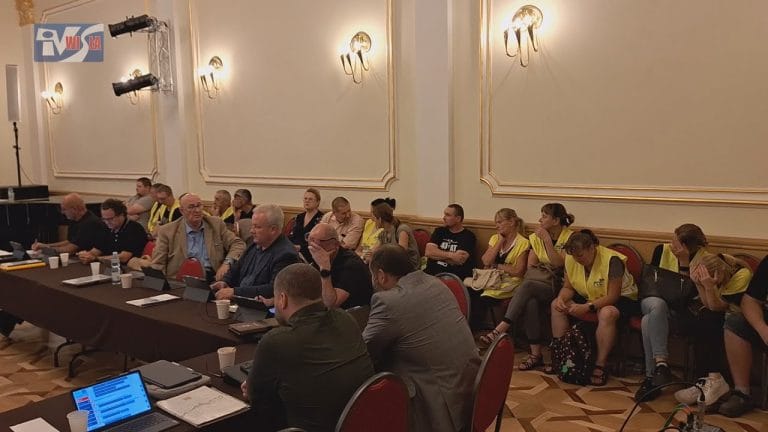 AWANTURA O ŚMIECI W TARNOBRZEGU – RADA MIASTA PRZECIWKO PRZYSTĄPIENIU DO POROZUMIENIA