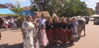 DOCENILI PRACĘ ROLNIKÓW – MIEJSKIE DOŻYNKI W TARNOBRZEGU