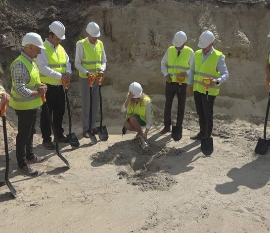 INNOWACYJNY PROJEKT ROZPOCZĘTY – MARMA POLSKIE FOLIE INWESTUJE W NOWEJ DĘBIE