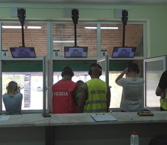 UCZCILI ŚWIĘTO WOJSKA POLSKIEGO – ZAWODY STRZELECKIE W TARNOBRZEGU