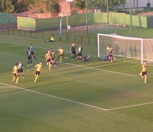 PIŁKARZE SIARKI TARNOBRZEG ZNÓW POKAZALI CHARAKTER – GOSPODARZE ZREMISOWALI ZE STAREM STARACHOWICE