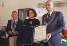WYCZEKIWANA UROCZYSTOŚĆ W RATUSZU – MAREK SOCHACKI HONOROWYM OBYWATELEM MIASTA SANDOMIERZA