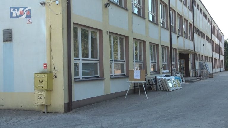 OŚWIATOWE INWESTYCJE W SANDOMIERZU – ZMIANY PRZED NOWYM ROKIEM SZKOLNYM