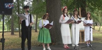 POEZJA W CIENIU WIEKOWYCH LIP – NARODOWE CZYTANIE W TARNOBRZEGU