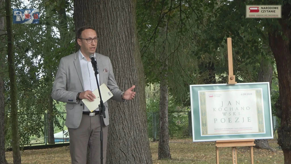 NARODOWE CZYTANIE W TARNOBRZEGU (2)