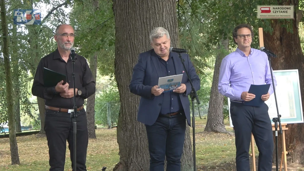 NARODOWE CZYTANIE W TARNOBRZEGU (6)