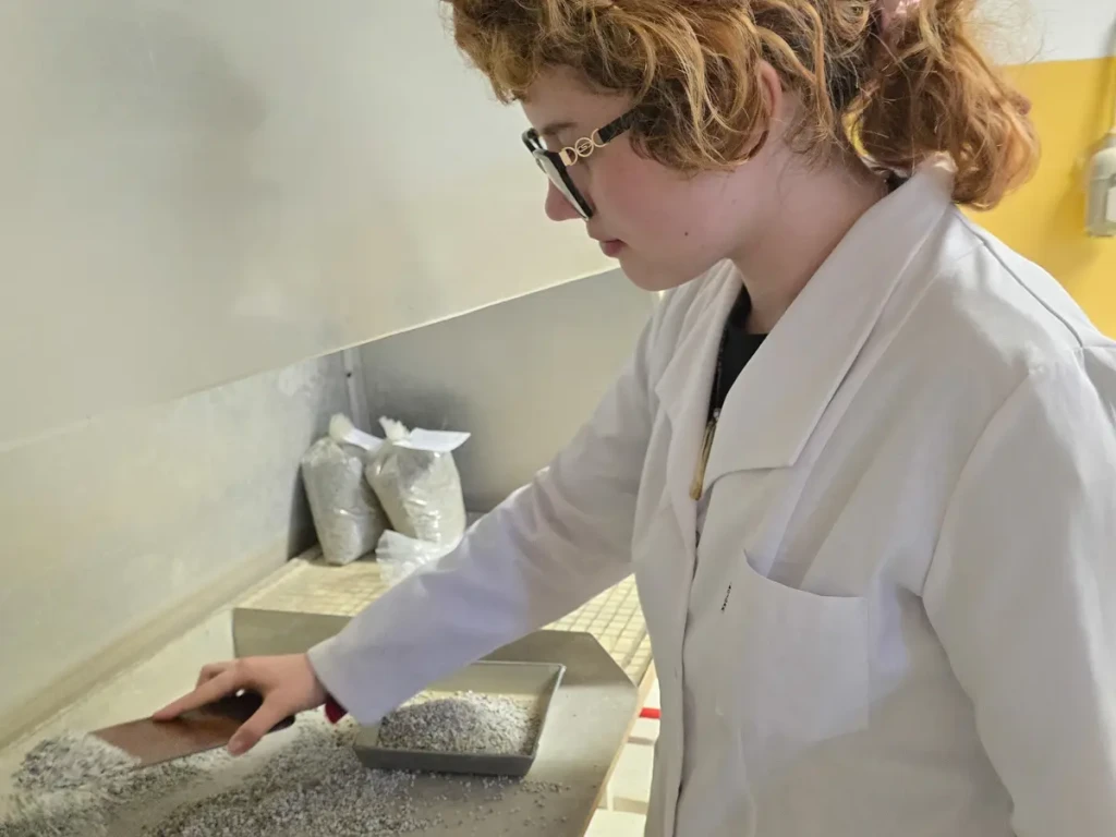 Analitycy z ROLNIKA z wizytą studyjną w Grupie Siarkopol Tarnobrzeg – Zakładach Chemicznych - 20.10.2025 3 Analitycy z ROLNIKA-3