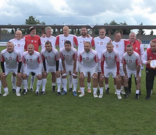 GWIAZDY POLSKIEJ PIŁKI NOŻNEJ W SANDOMIERZU – WYJĄTKOWY MECZ NA 100-LECIE WISŁY GWIAZDY POLSKIEJ PIŁKI NOŻNEJ W SANDOMIERZU (5)