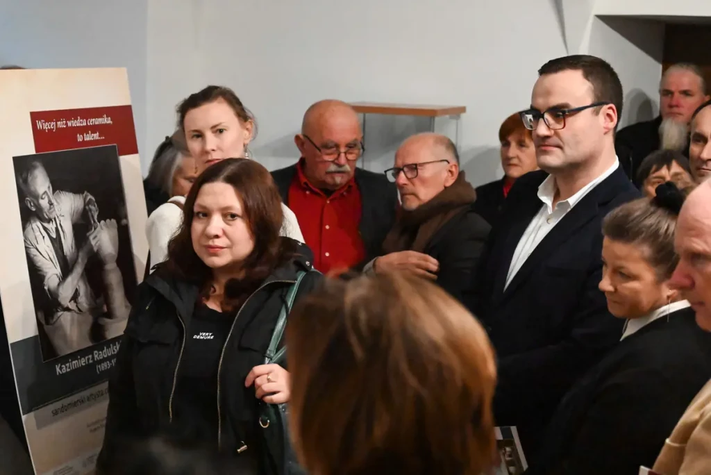 KAMIENICA OLEŚNICKICH - WERNISAŻ WYSTAWY-35