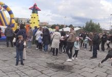 ŚWIĘTOWALI I GŁOSOWALI – PIKNIK OSIEDLOWY NA TARNOBRZESKIM SERBINOWIE