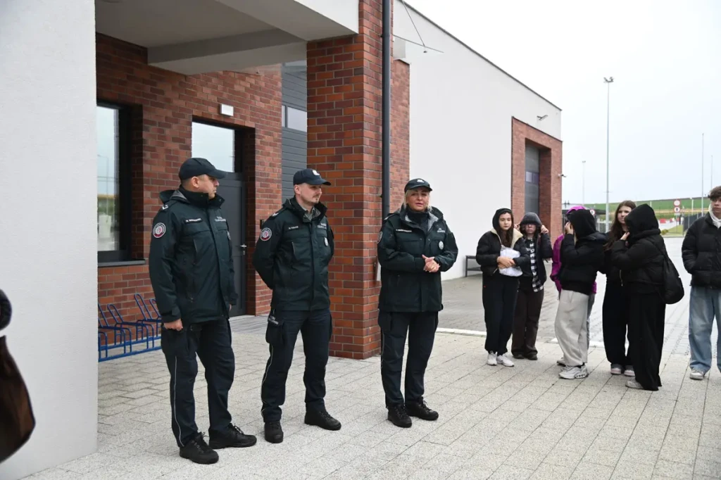 Wizyta studyjna uczniów z Rolnika w Podkarpackim Urzędzie Celno-Skarbowym w Przemyślu 2025 1 PUCS w Przemyślu