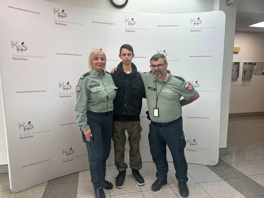 Wizyta studyjna uczniów z Rolnika w Podkarpackim Urzędzie Celno-Skarbowym w Przemyślu 2025 14 PUCS w Przemyślu-13