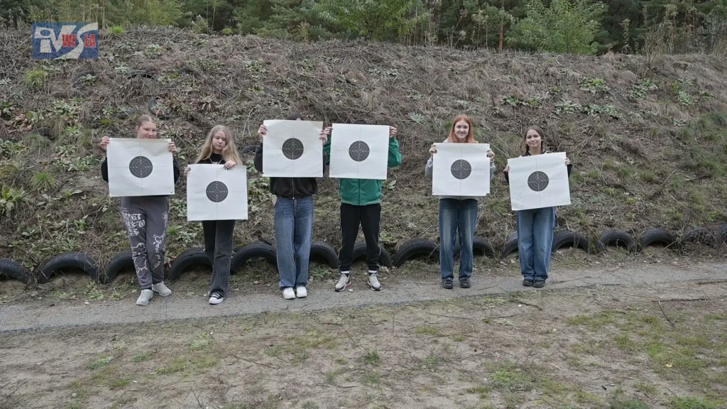 UCZYMY SIĘ RATOWAĆ - ZESPÓŁ SZKÓŁ NR 1 9 UCZYMY SIĘ RATOWAĆ (11)