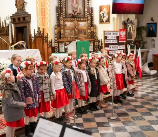 NARODOWE ŚWIĘTO NIEPODLEGŁOŚCI 2025 – GMINNE OBCHODY W GRĘBOWIE 11 Listopada w Grębowie - 25