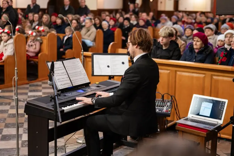 11 Listopada w Grębowie - 29