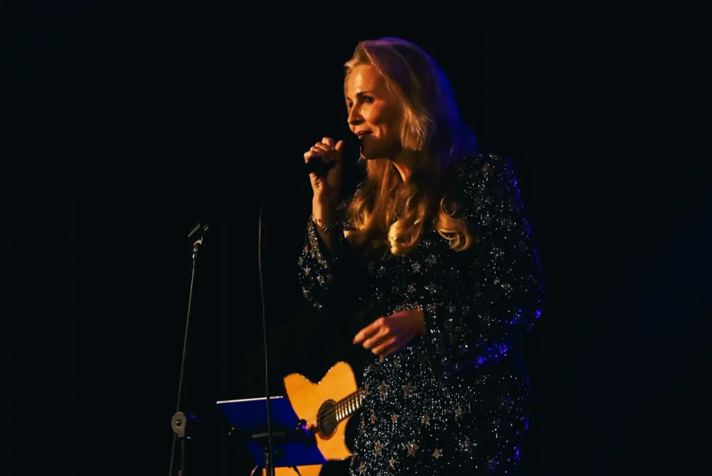 ANNA JURKSZTOWICZ W SANDOMIERZU 2 Anna Jurksztowicz w Sandomierzu-3