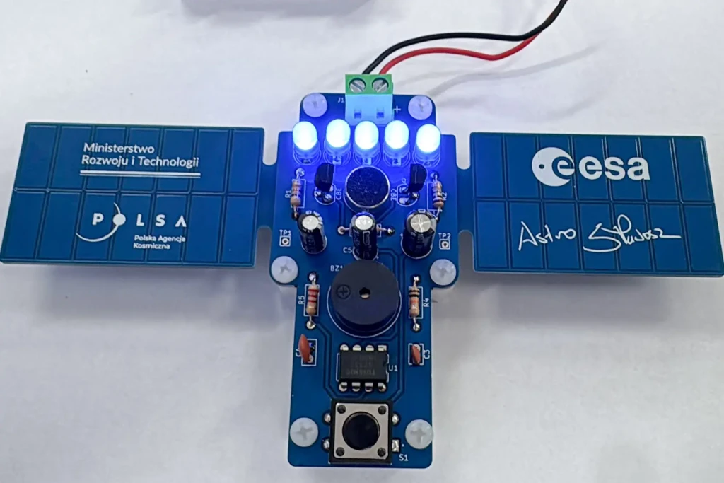Klucz do Kosmosu - Zespół Szkół nr 2 w Nowej Dębie 10 Klucz do kosmosu-11