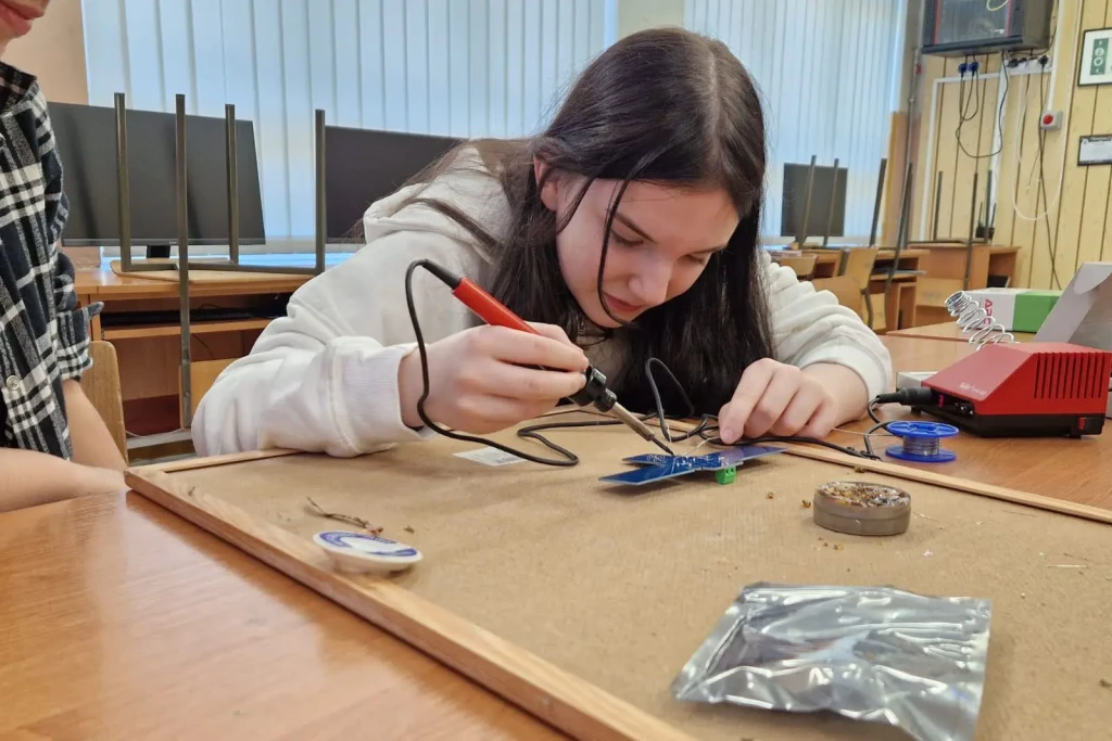 Klucz do Kosmosu - Zespół Szkół nr 2 w Nowej Dębie 6 Klucz do kosmosu-7