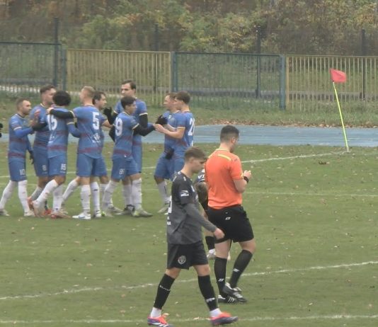 UDANE ZAKOŃCZENIE RUNDY JESIENNEJ W NOWEJ DĘBIE – STAL POKONAŁA UNIĘ NOWA SARZYNA