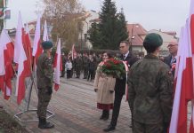 W ROCZNICĘ ODZYSKANIA NIEPODLEGŁOŚCI – W TARNOBRZEGU UPAMIĘTNILI BOHATERÓW