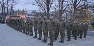 NARODOWE ŚWIĘTO NIEPODLEGŁOŚCI – W NOWEJ DĘBIE PODZIĘKOWANO BOHATEROM