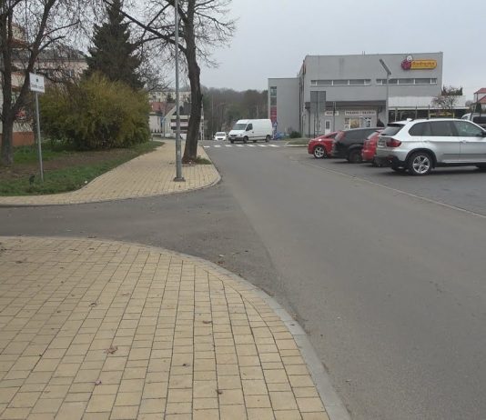 DROGA W CENTRUM WRESZCIE GOTOWA – INWESTYCJA W SANDOMIERZU ZAKOŃCZONA