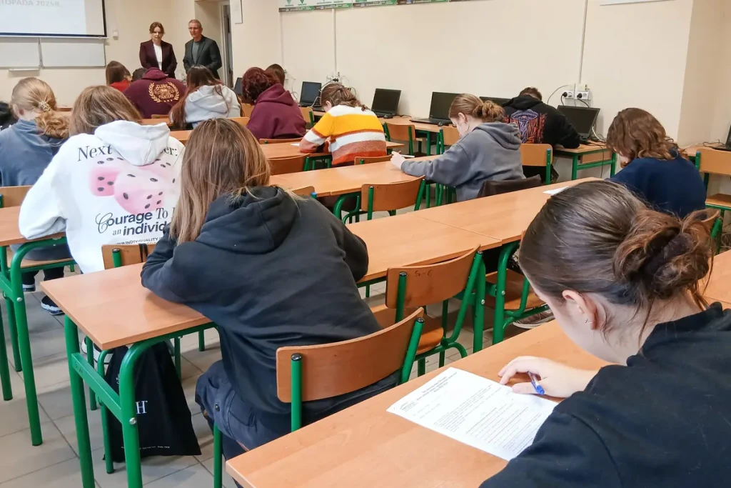 Olimpiada w ROLNIKU - Warto wiedzieć więcej o ubezpieczeniach społecznych - 25.11.2025 5 Olimpiada ZUS w Rolniku-3