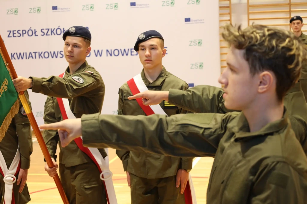 ZS Nr2 w Nowej Dębie - ŚLUBOWANIE - 11