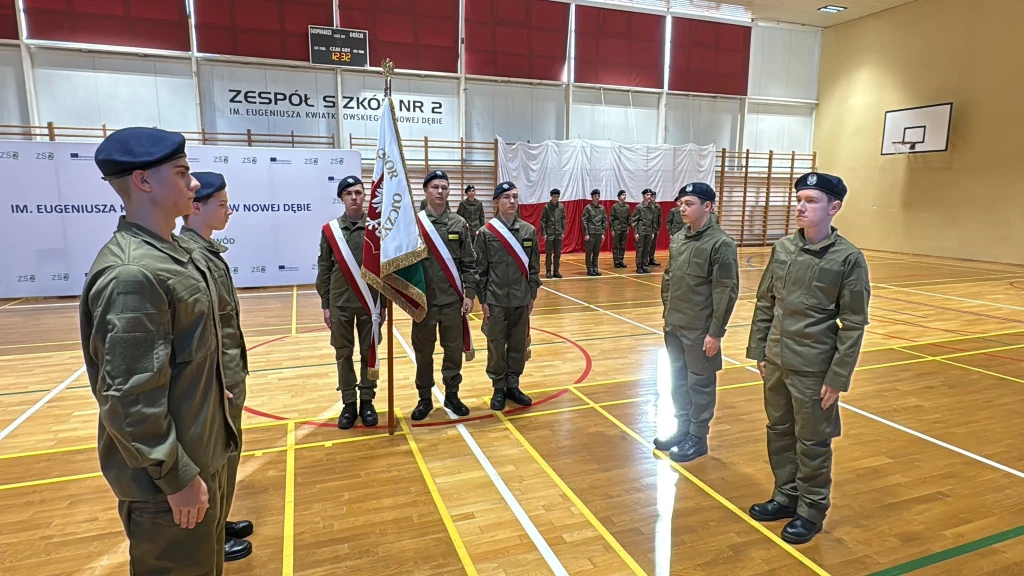 ZS Nr2 w Nowej Dębie - ŚLUBOWANIE - 15