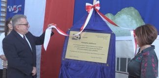 OŚWIATOWE ŚWIĘTO – SZKOŁA W ZABRNIU UCZCIŁA TRZY WAŻNE ROCZNICE