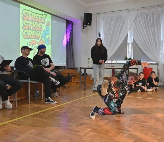 STREET STYLE CREW PO RAZ PIERWSZY – TANECZNE POPISY W GRĘBOWIE