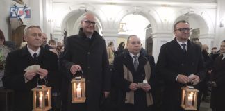 PIELĘGNUJ DOBRO W SOBIE – BETLEJEMSKIE ŚWIATŁO POKOJU DOTARŁO DO SANDOMIERZA