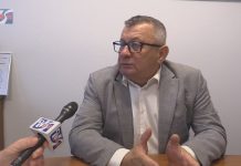 DUŻYCH ZMIAN PÓKI CO NIE BĘDZIE – CO DALEJ Z OŚWIATĄ W GMINIE GRĘBÓW?