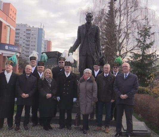 HOŁD DLA GÓRNICZYCH TRADYCJI – BARBÓRKA W TARNOBRZEGU