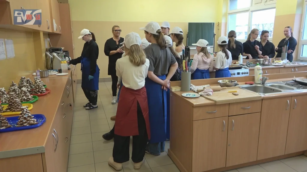 PRZYGODA Z PIERNIKAMI - TRÓJKA W PRYMASÓWCE 4 PRZYGODA Z PIERNIKAMI (5)