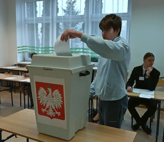 OD WYBORU DO DZIAŁANIA – Młodzieżowa Rada Miasta w Tarnobrzegu – Kadencja 2025-27 Młodzieżowa Rada Miasta