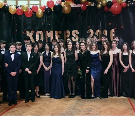 NIEZAPOMNIANY WIECZÓR ÓSMOKLASISTÓW – KOMERS 2026 KOMERS 2026