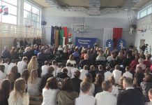 „SZÓSTKA” WRESZCIE SIĘ DOCZEKAŁA – UROCZYSTE OTWARCIE SALI GIMNASTYCZNEJ W MIECHOCINIE